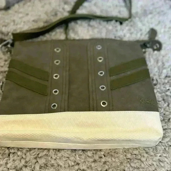 K&Bo crossbody canvas bag - Picture 5 of 9